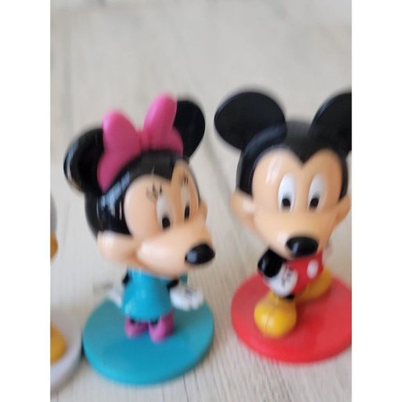Kellogg Disney Mickey Mouse Minnie Mouse Donald Duck Goofy toy accessory set - Picture 3 of 12
